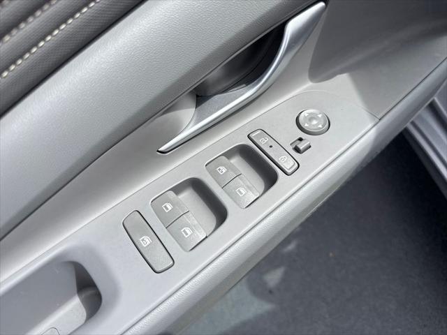 2025 Hyundai Elantra - $20,892
