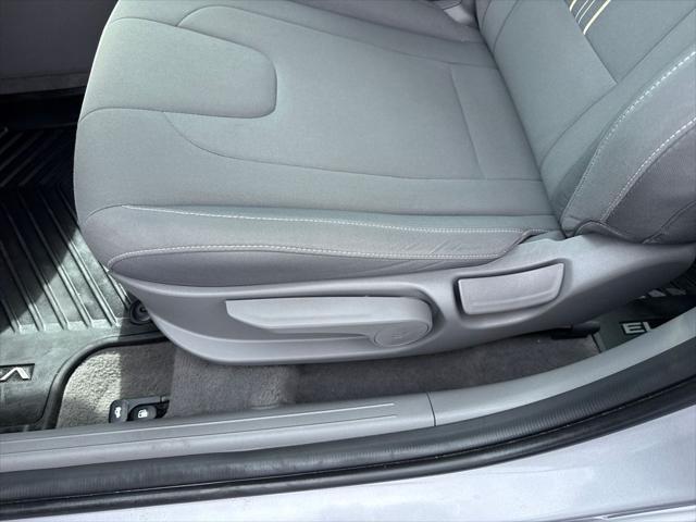 2025 Hyundai Elantra - $20,892