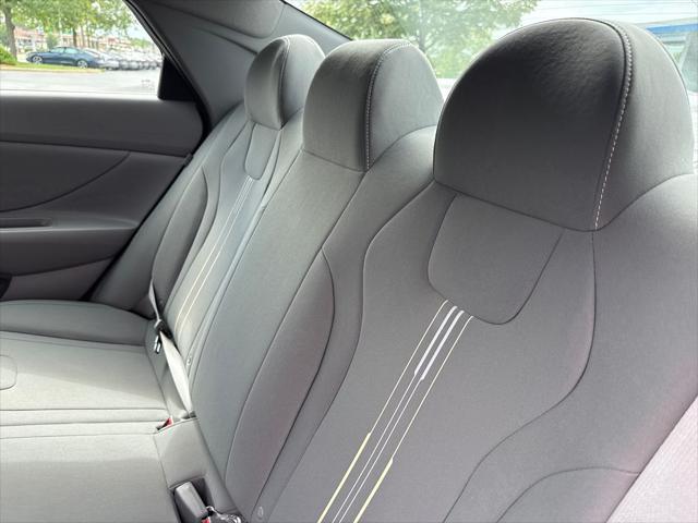 2025 Hyundai Elantra - $20,892