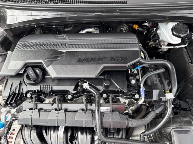 2025 Hyundai Elantra - $20,892