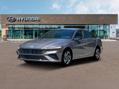 2025 Hyundai Elantra SEL Sport 4DR Sedan