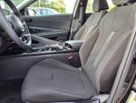 2025 Elantra Thumbnail 13