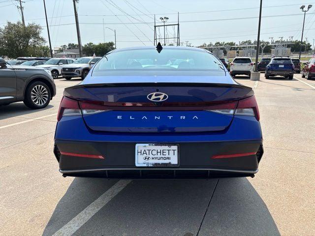 2025 Hyundai Elantra - $23,593