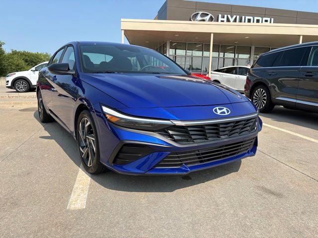 2025 Hyundai Elantra - $23,593