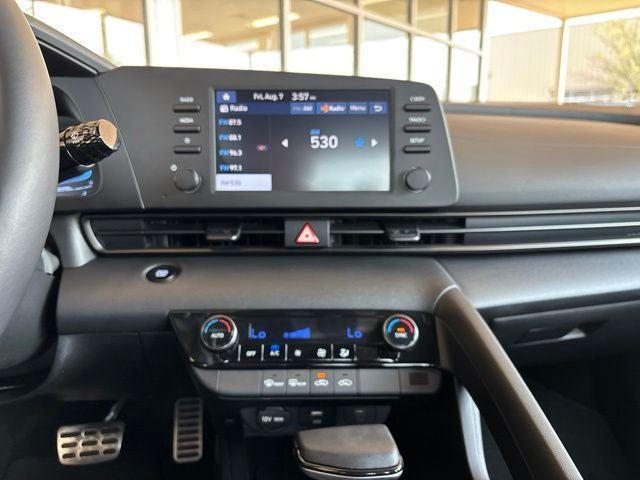 2025 Hyundai Elantra - $23,593
