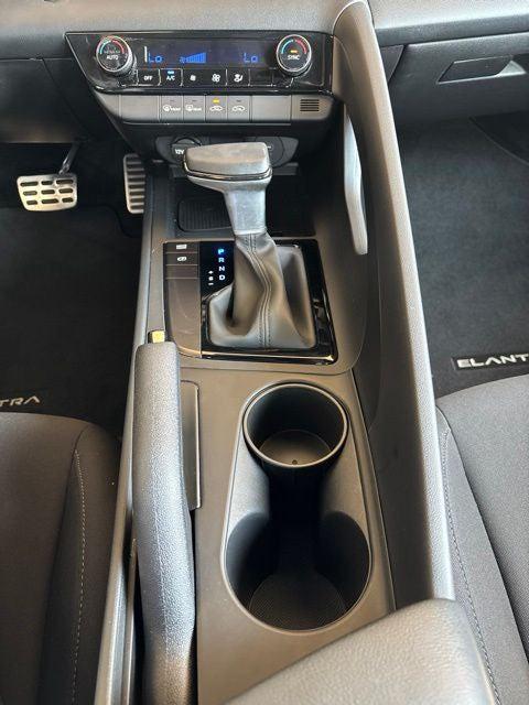 2025 Hyundai Elantra - $23,593