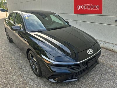 Photo of a 2025 Hyundai Elantra SEL Sport 4DR Sedan for sale