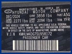2025 Elantra Thumbnail 32