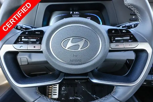 2025 Hyundai Elantra - $19,899