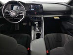 2025 Elantra Thumbnail 14