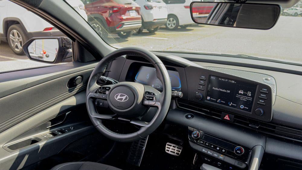 2025 Hyundai ELANTRA SEL Sport