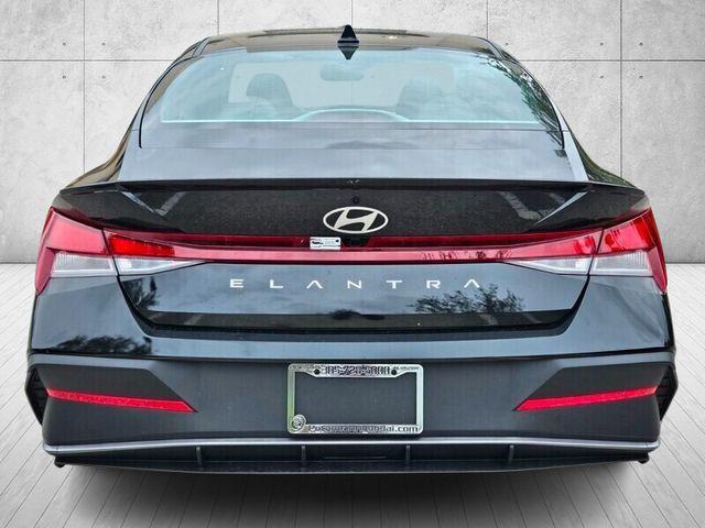 2026 Hyundai Elantra - $21,000