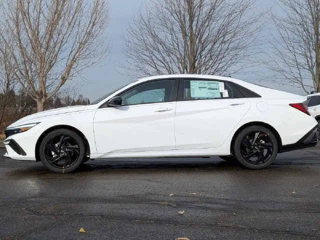 2026 Hyundai Elantra - $22,999