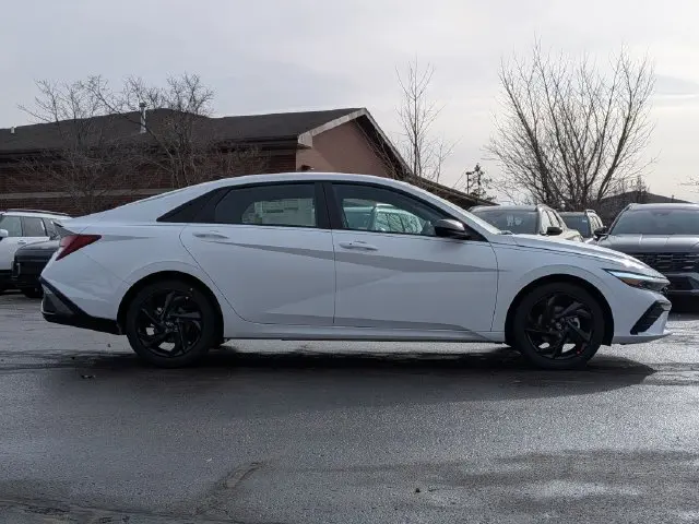 2026 Hyundai Elantra - $22,999
