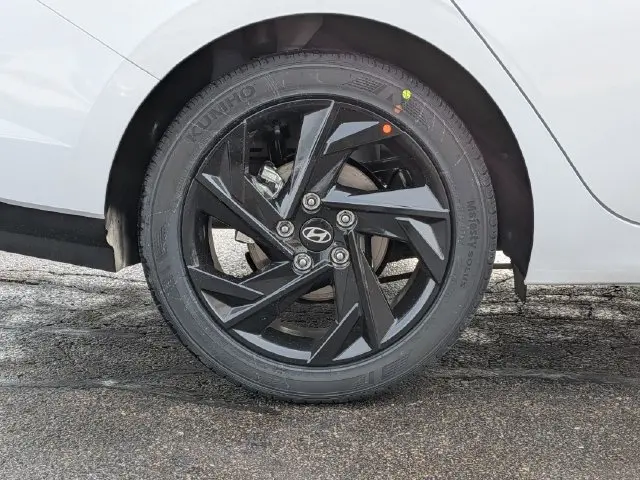 2026 Hyundai Elantra - $22,999