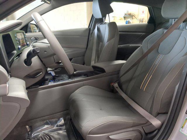 2026 Hyundai Elantra - $22,300
