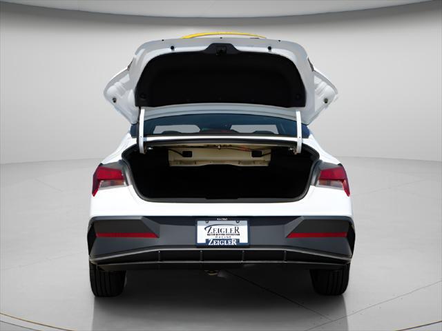 2026 Hyundai Elantra - $25,994