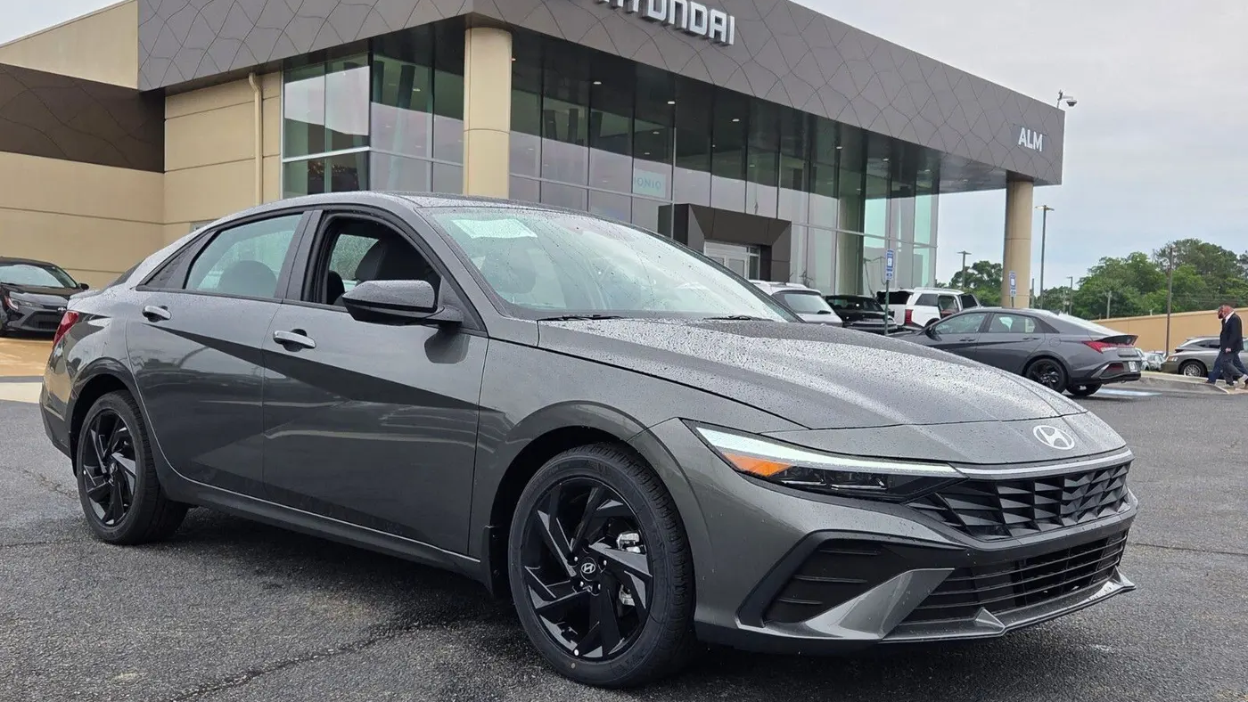 Preowned 2026 Hyundai ELANTRA SEL Sport for Sale