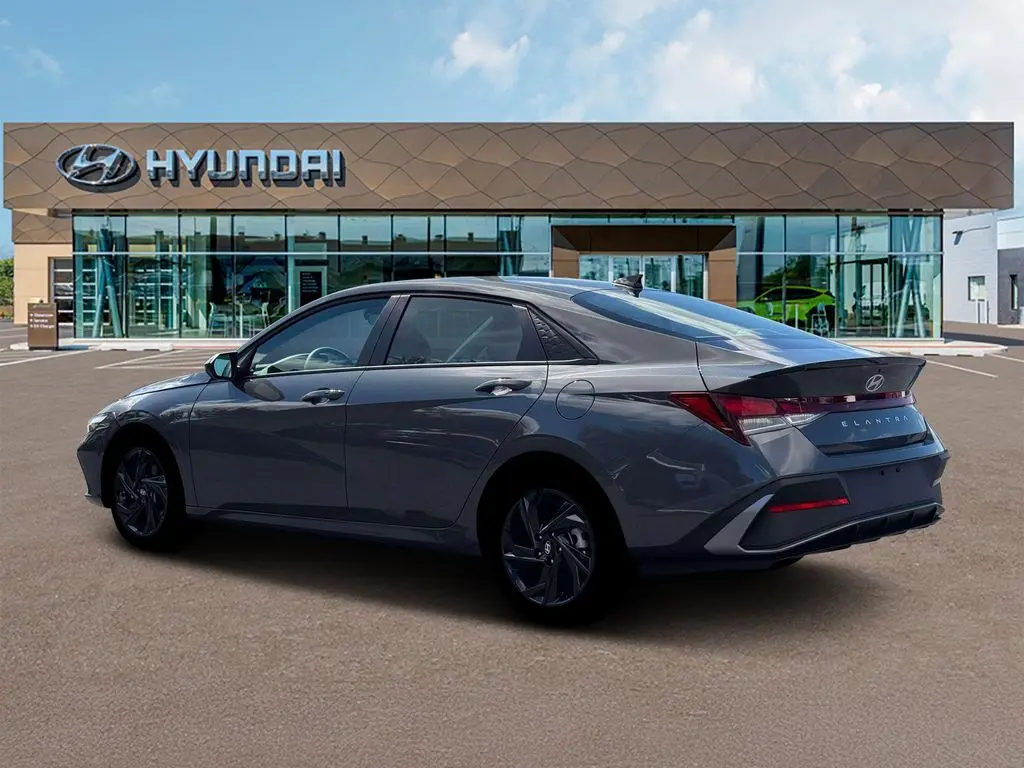 2026 Hyundai Elantra - $25,025