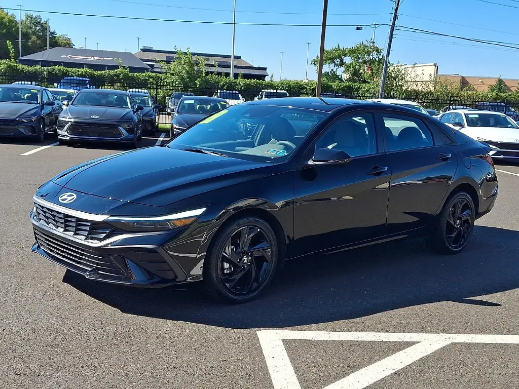 2026 Hyundai Elantra - $22,676