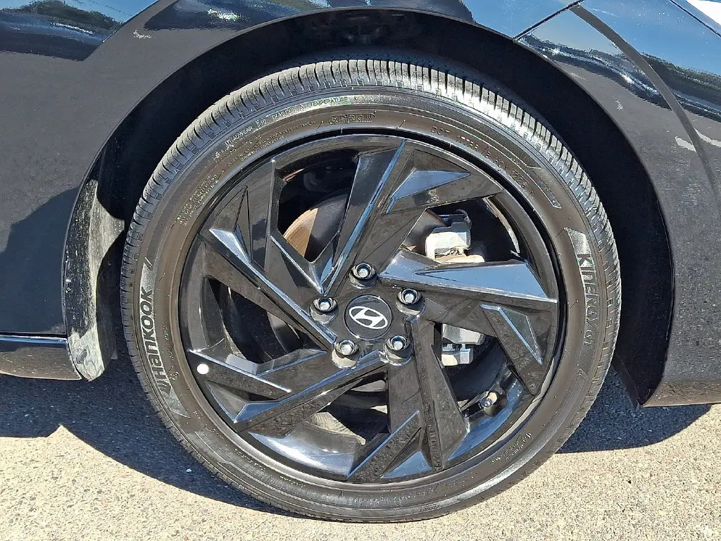2026 Hyundai Elantra - $22,676
