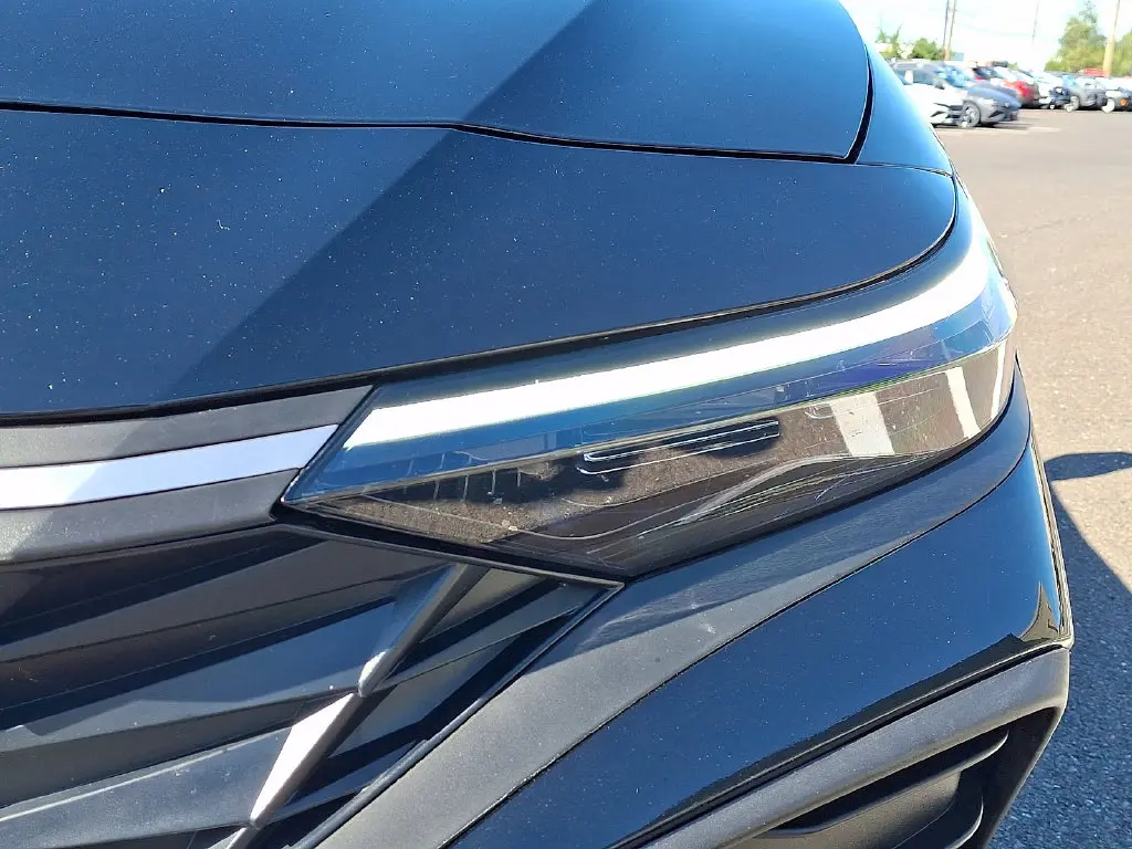 2026 Hyundai Elantra - $22,676