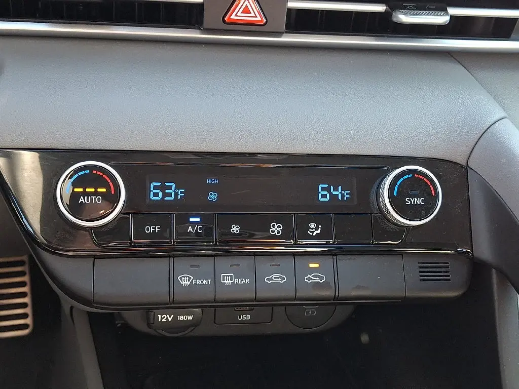 2026 Hyundai Elantra - $22,676