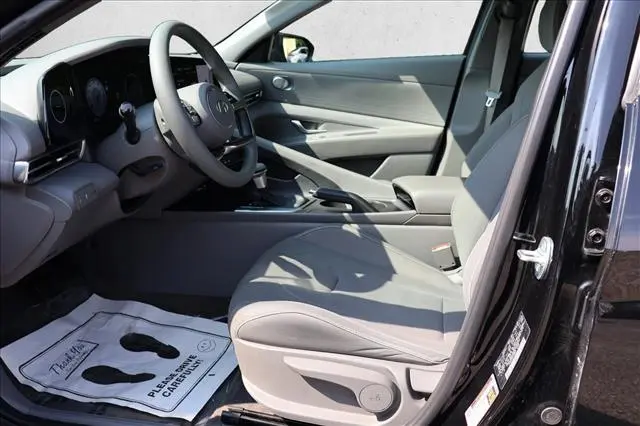 2024 Hyundai Elantra - $16,198
