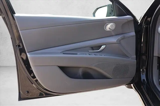 2024 Hyundai Elantra - $16,198