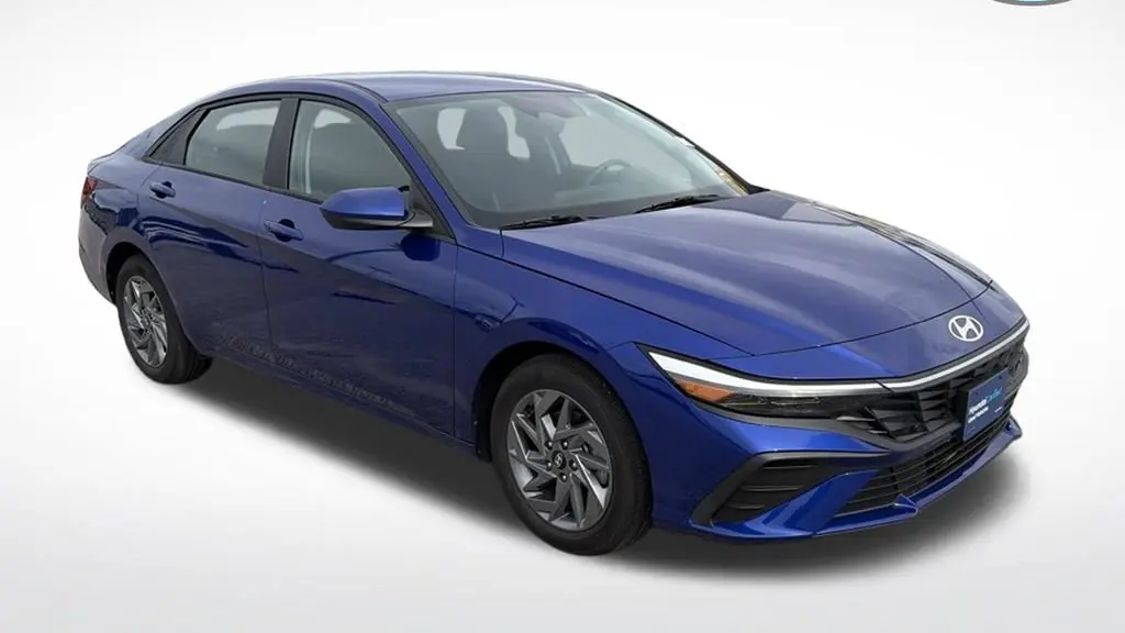 Preowned 2024 Hyundai ELANTRA SEL for Sale