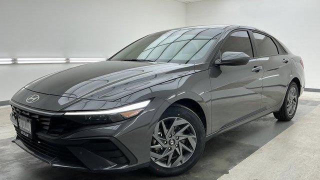 Preowned 2024 Hyundai ELANTRA SEL for Sale
