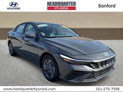2024 Hyundai Elantra SEL 4DR Sedan