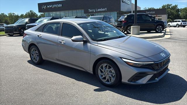 Preowned 2024 Hyundai ELANTRA SEL for Sale