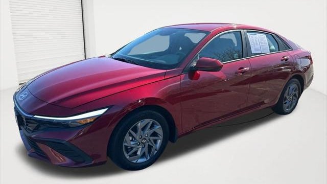 Preowned 2024 Hyundai ELANTRA SEL for Sale