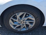 2024 Elantra Thumbnail 7