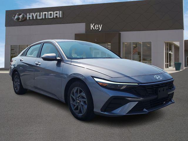 2024 Hyundai Elantra - $20,499