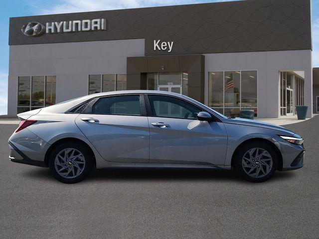 2024 Hyundai Elantra - $20,499