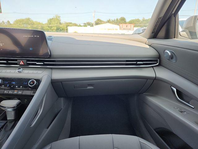2024 Hyundai Elantra - $20,499