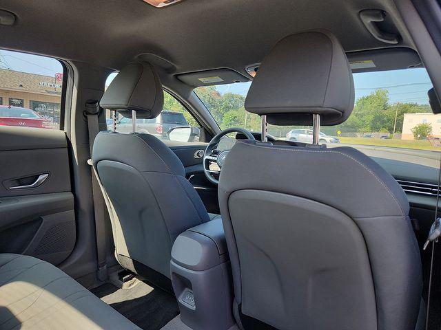 2024 Hyundai Elantra - $20,499