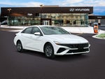 2024 Elantra Thumbnail 11