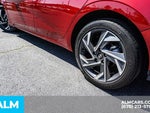 2025 Elantra Thumbnail 13
