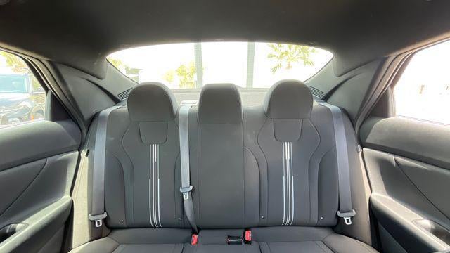 2025 Hyundai ELANTRA SEL Sport