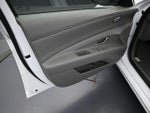 2025 ELANTRA Thumbnail 27