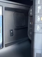 2025 Elantra Thumbnail 22