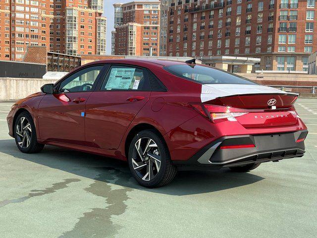 2025 Hyundai Elantra - $20,694