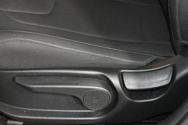 2025 Hyundai Elantra - $20,211