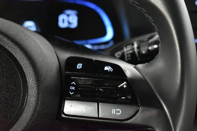 2025 Hyundai Elantra - $20,211