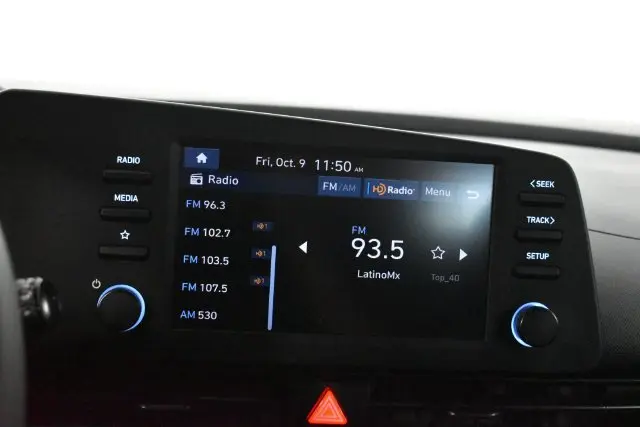 2025 Hyundai Elantra - $20,211