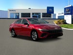 2025 Elantra Thumbnail 11