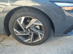 2025 Elantra Thumbnail 9